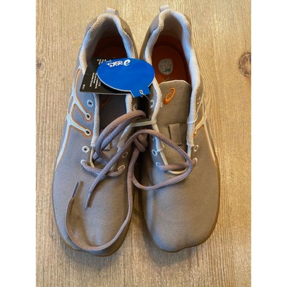 Asics Other - Asics Court Shoes Size 8.5 Mens NWT